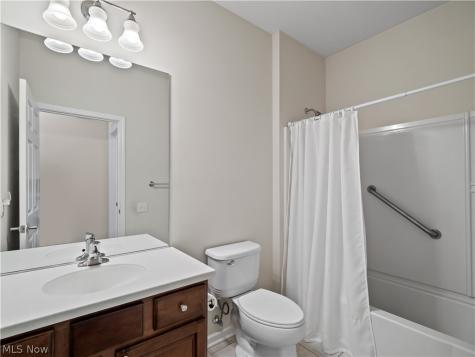 38435 Revere Drive North Ridgeville OH 44039