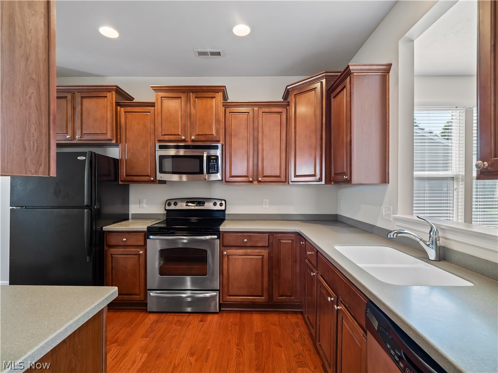 38435 Revere Drive North Ridgeville OH 44039