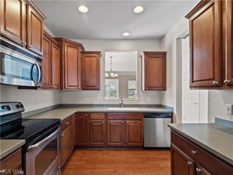 38435 Revere Drive North Ridgeville OH 44039