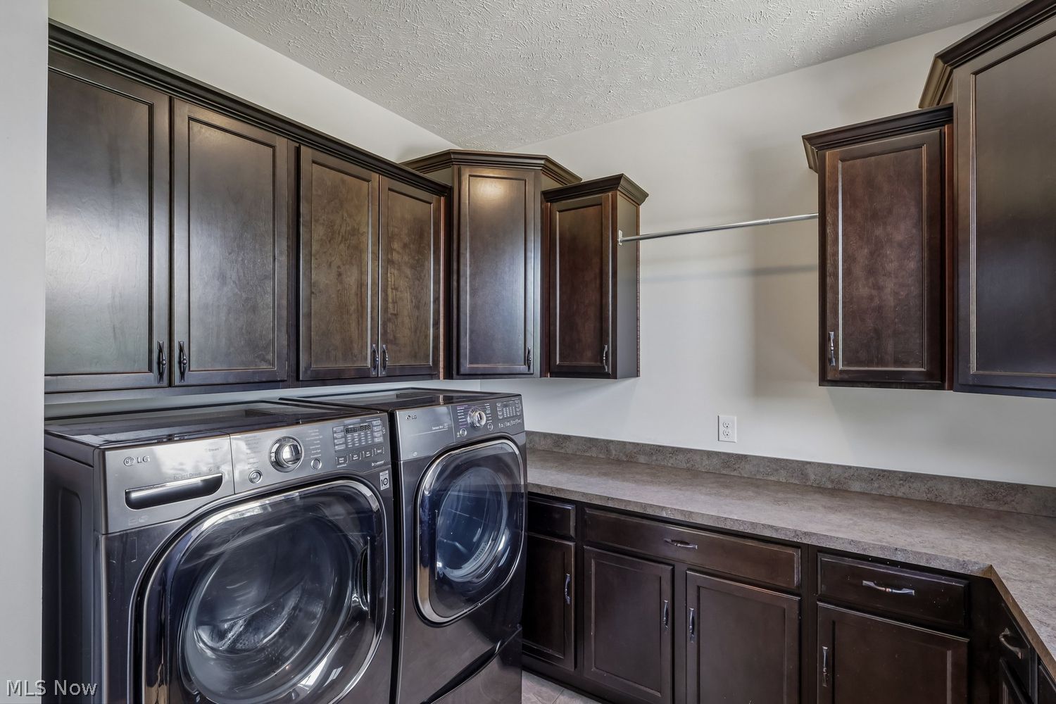 18188 Clare Court Strongsville OH 44149