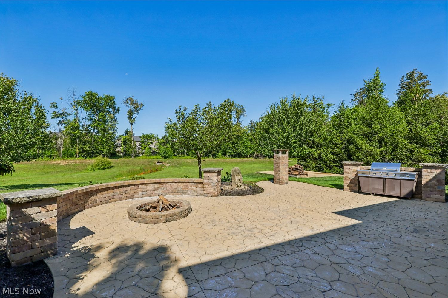 18188 Clare Court Strongsville OH 44149