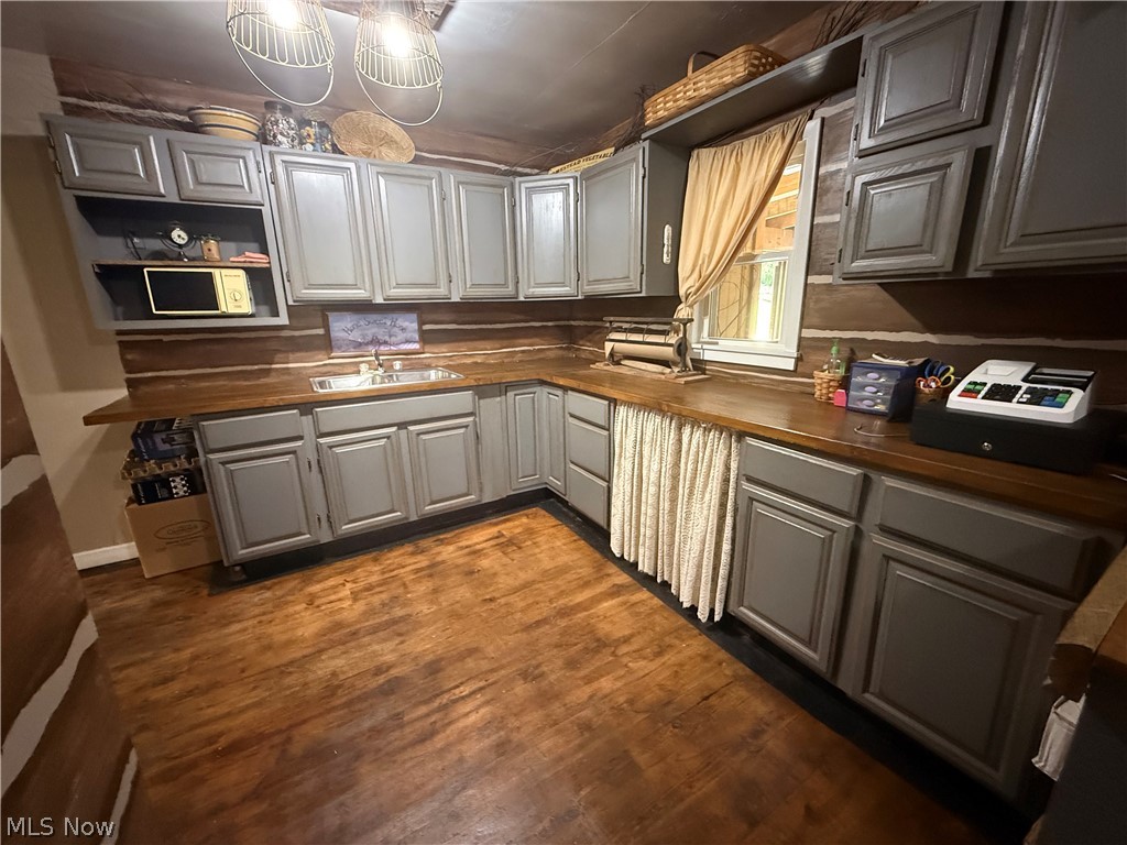 4061 Glenn Highway Cambridge OH 43725
