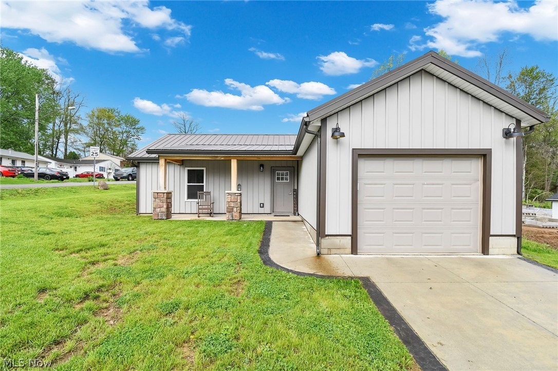 358 Davidson Street Mansfield OH 44907