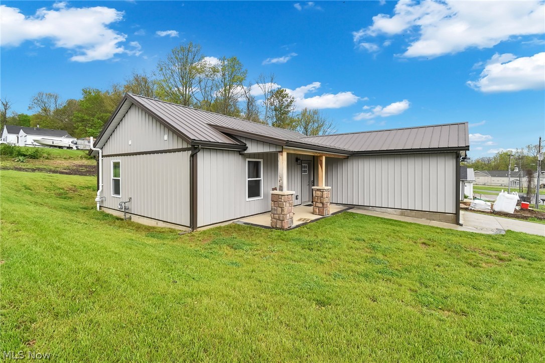 358 Davidson Street Mansfield OH 44907