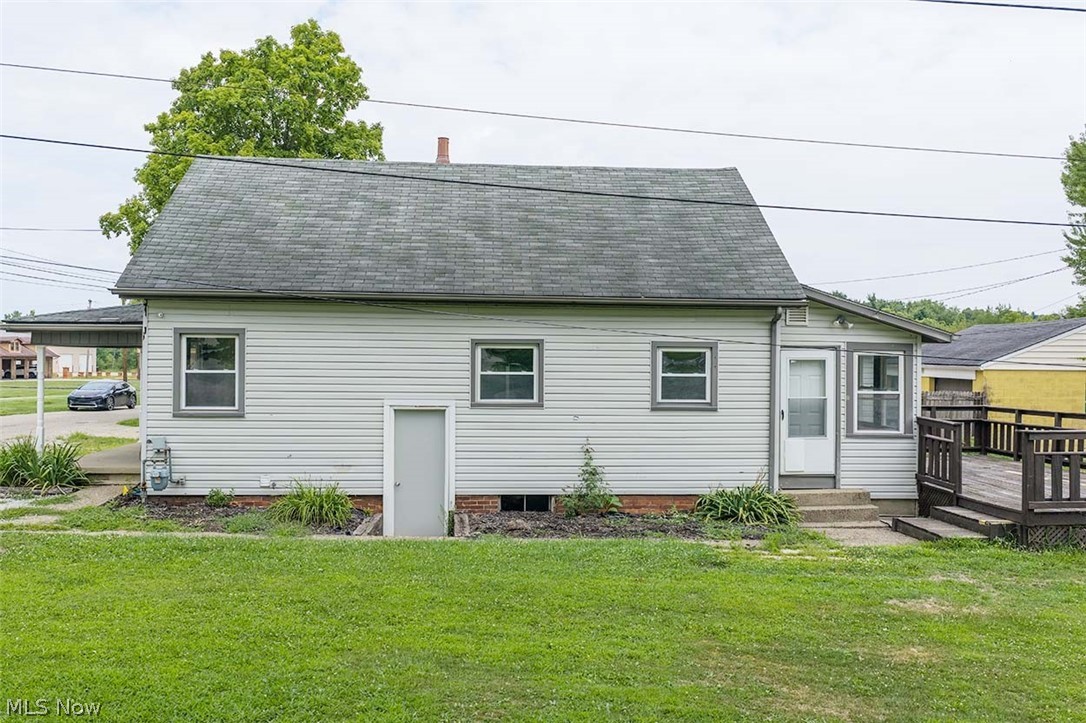 6597 Superior Road SE Uhrichsville OH 44683