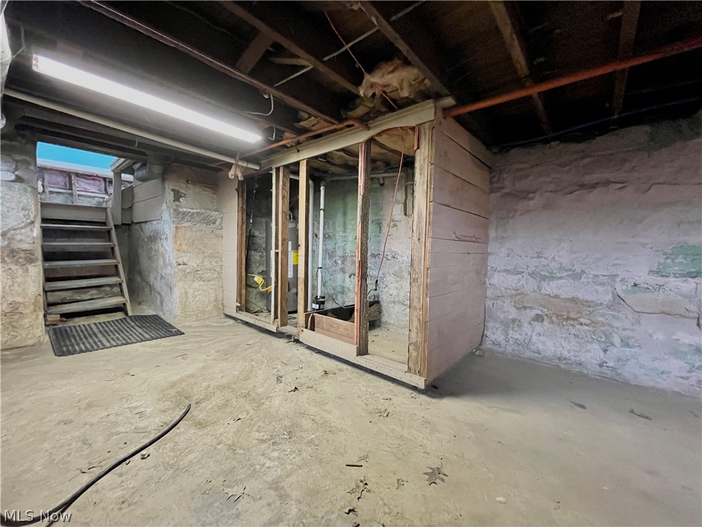 128 Northrup Street Elyria OH 44035
