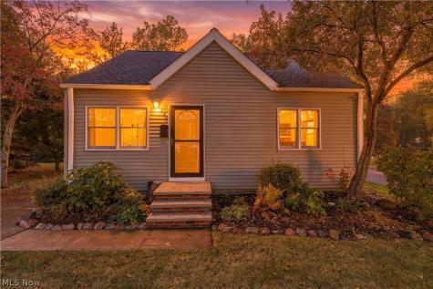 130 Forest Hill Drive Avon Lake OH 44012