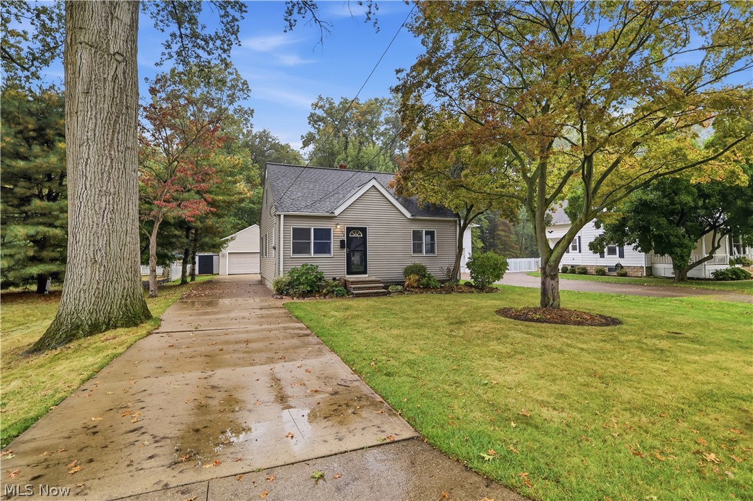 130 Forest Hill Drive Avon Lake OH 44012