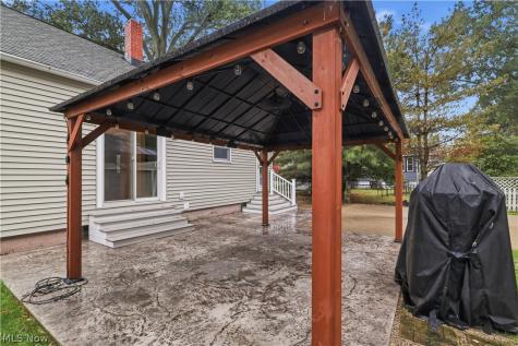 130 Forest Hill Drive Avon Lake OH 44012