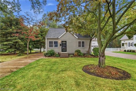 130 Forest Hill Drive Avon Lake OH 44012