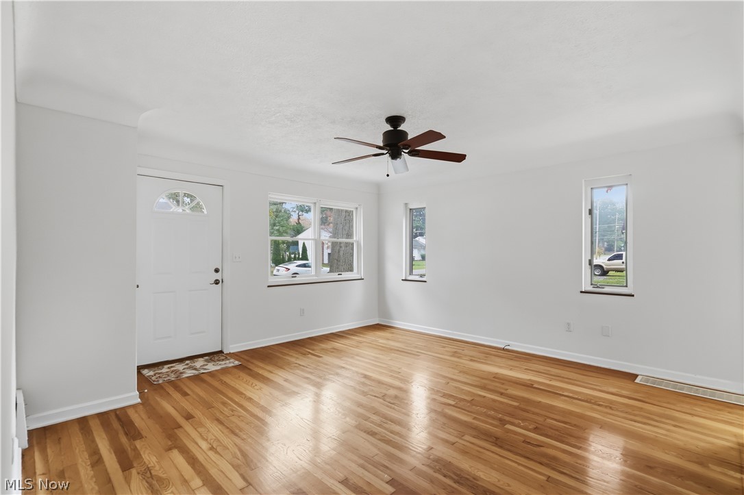 130 Forest Hill Drive Avon Lake OH 44012