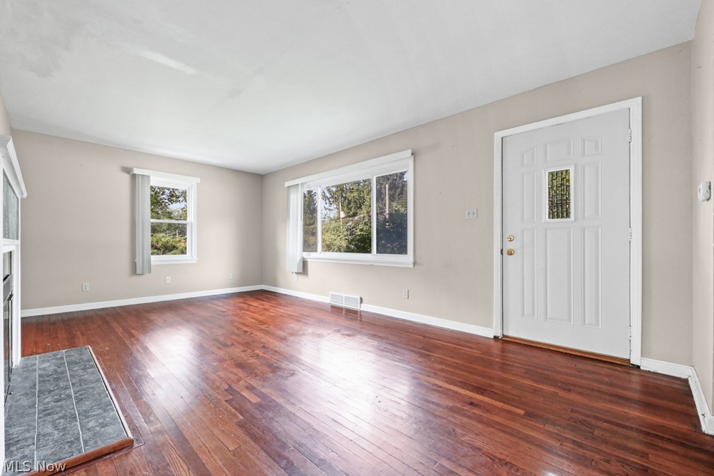 1115 Eastland Avenue Akron OH 44305