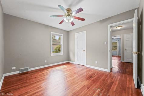 1115 Eastland Avenue Akron OH 44305