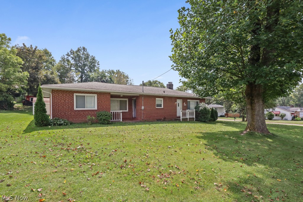 1115 Eastland Avenue Akron OH 44305