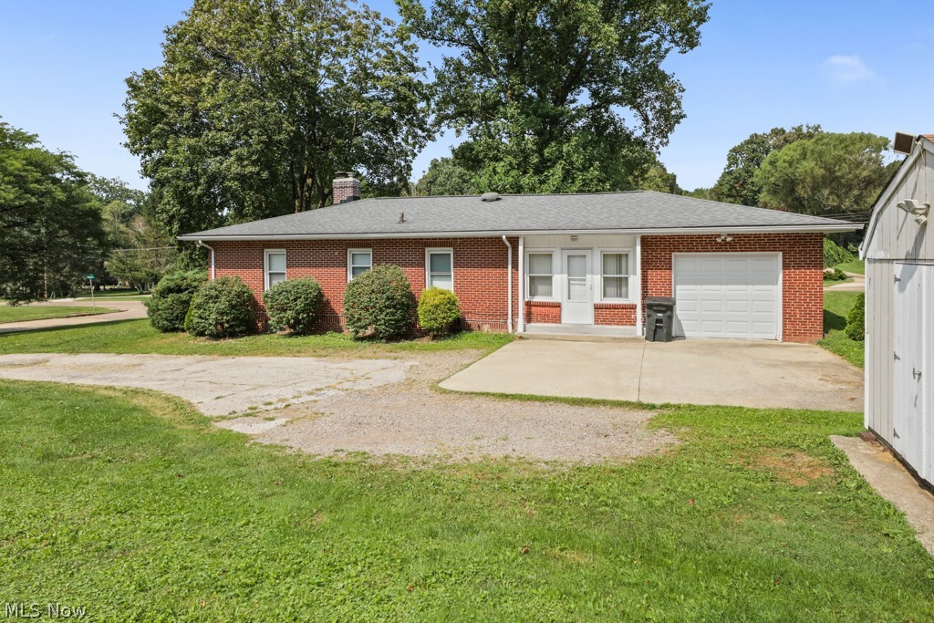1115 Eastland Avenue Akron OH 44305