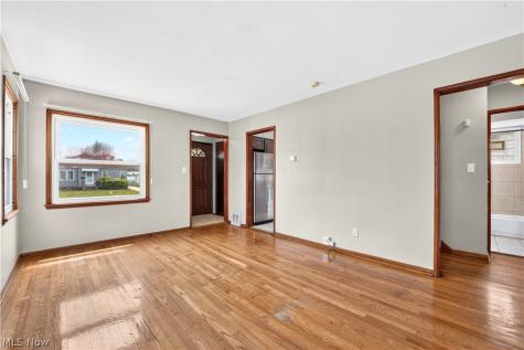 1308 Hillsdale Avenue Parma OH 44134