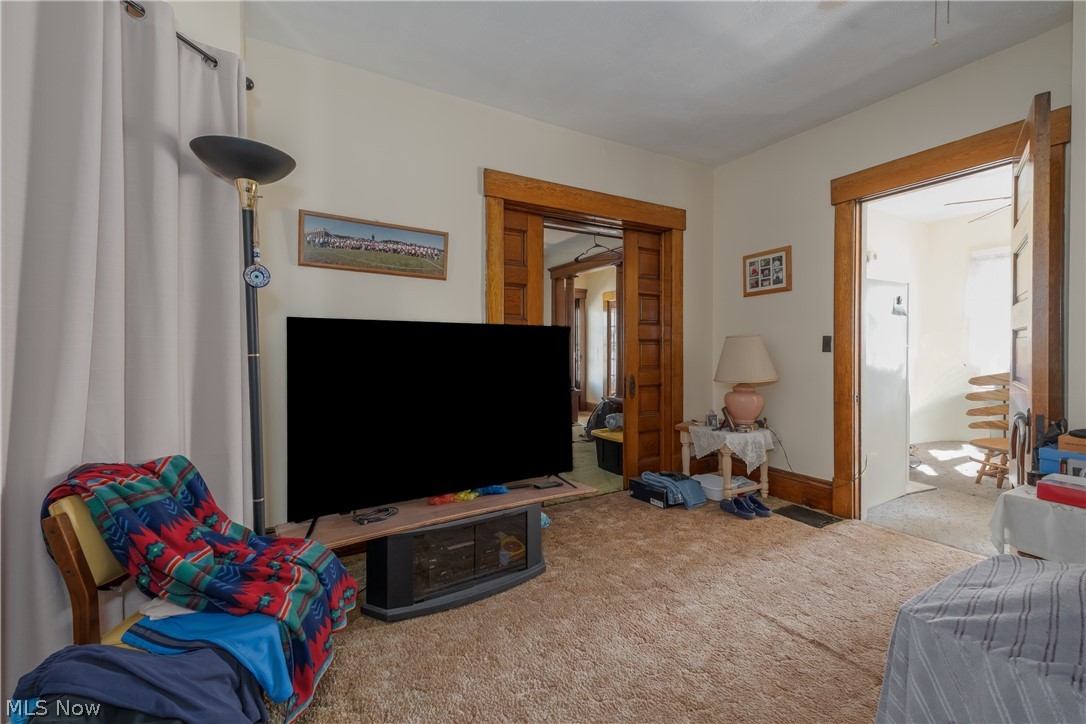 523 9th Street NW Canton OH 44703