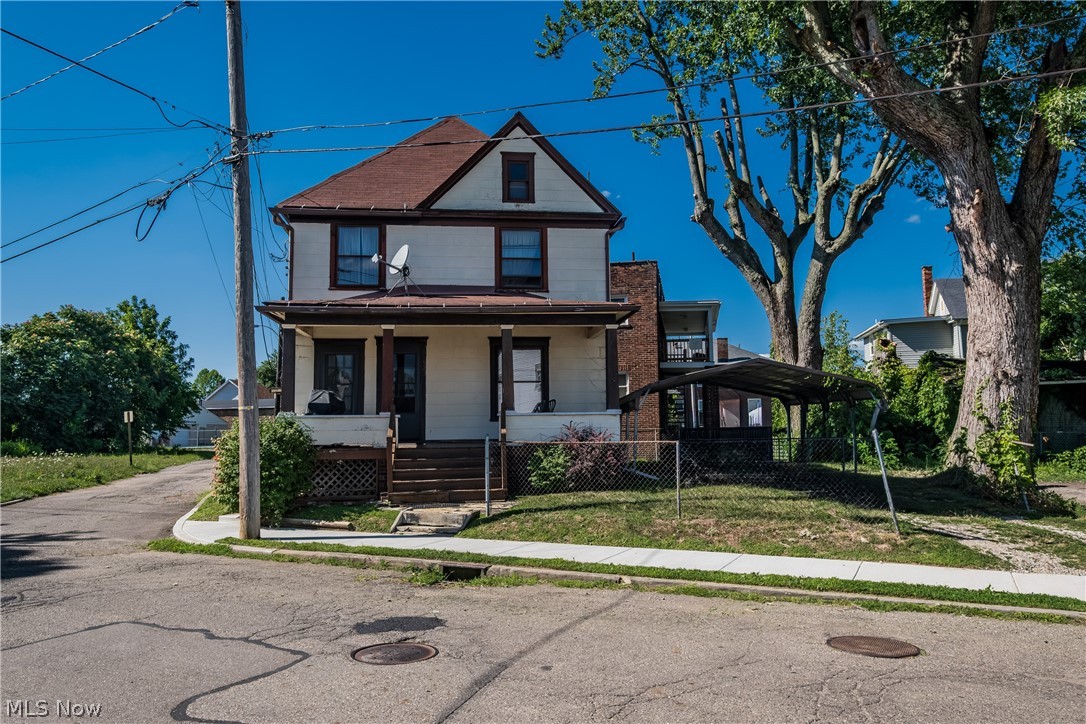 523 9th Street NW Canton OH 44703