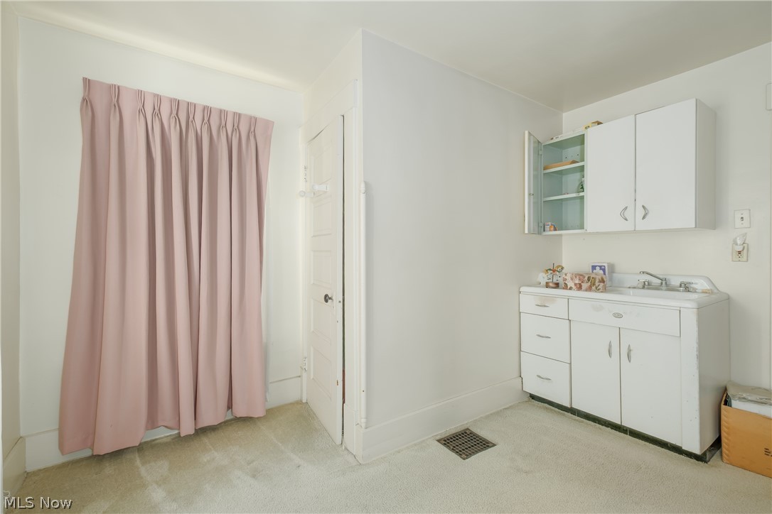 523 9th Street NW Canton OH 44703