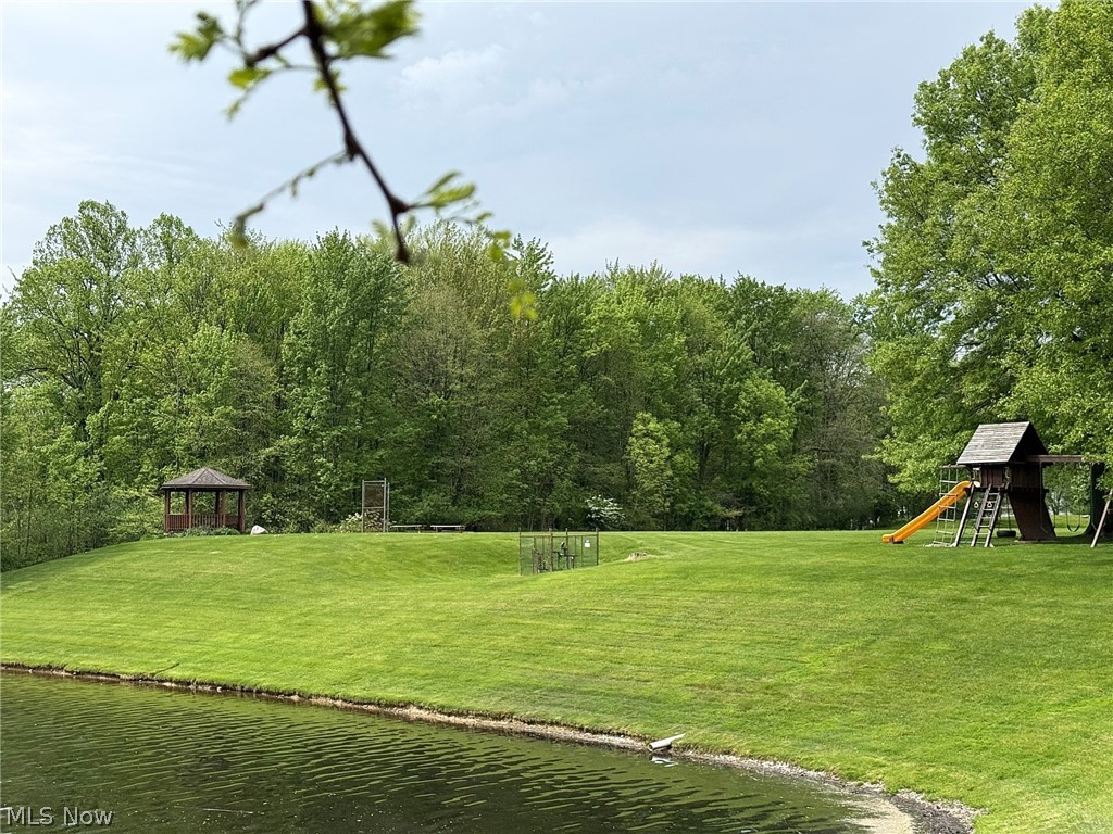 9109 Lake In The Woods Trail Chagrin Falls OH 44023