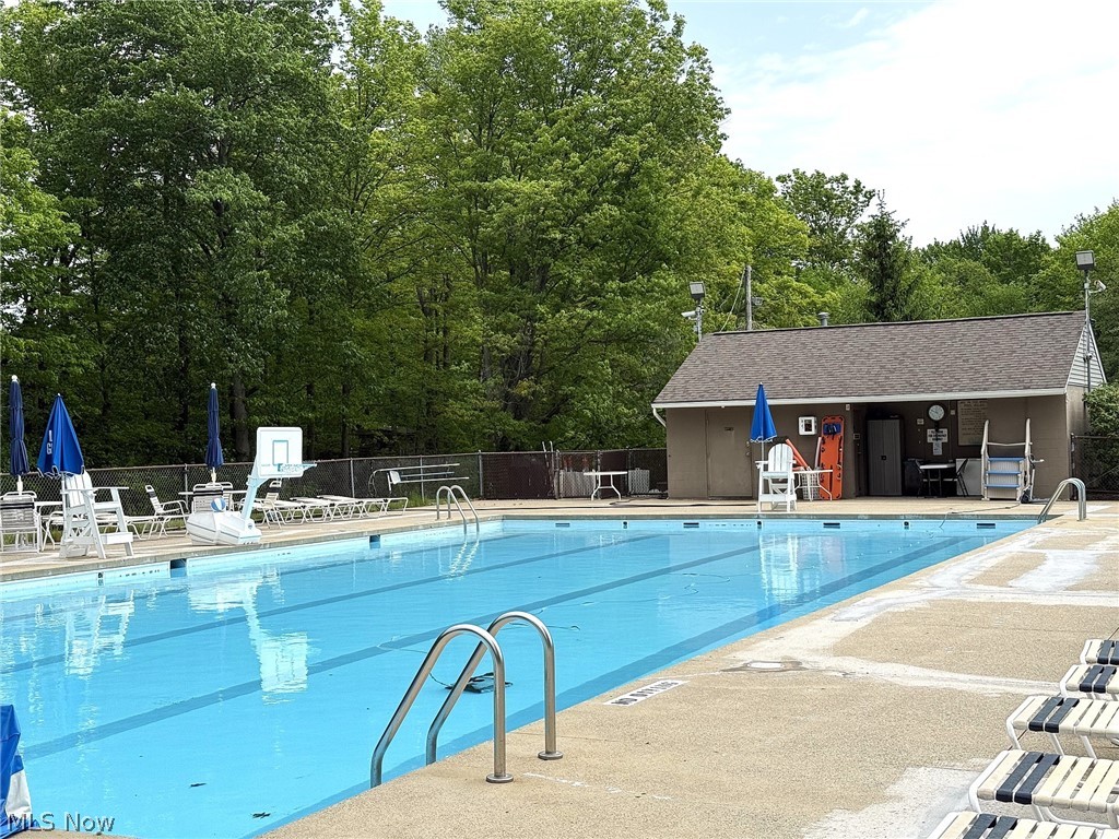 9109 Lake In The Woods Trail Chagrin Falls OH 44023