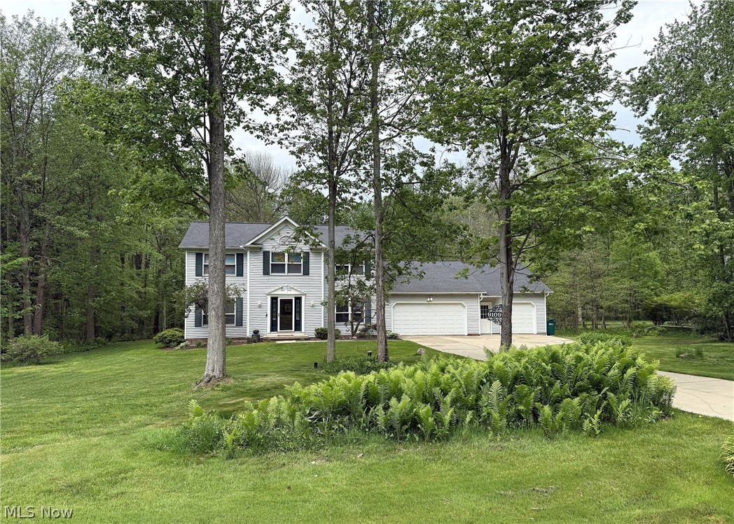 9109 Lake In The Woods Trail Chagrin Falls OH 44023