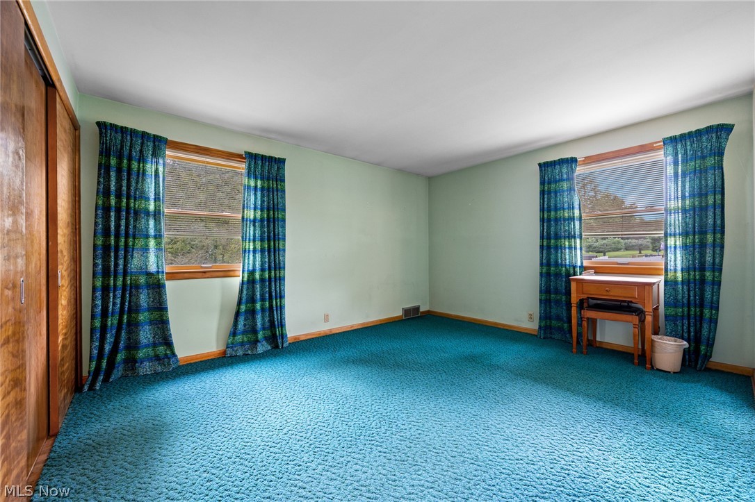 806 E Warner Road Akron OH 44319