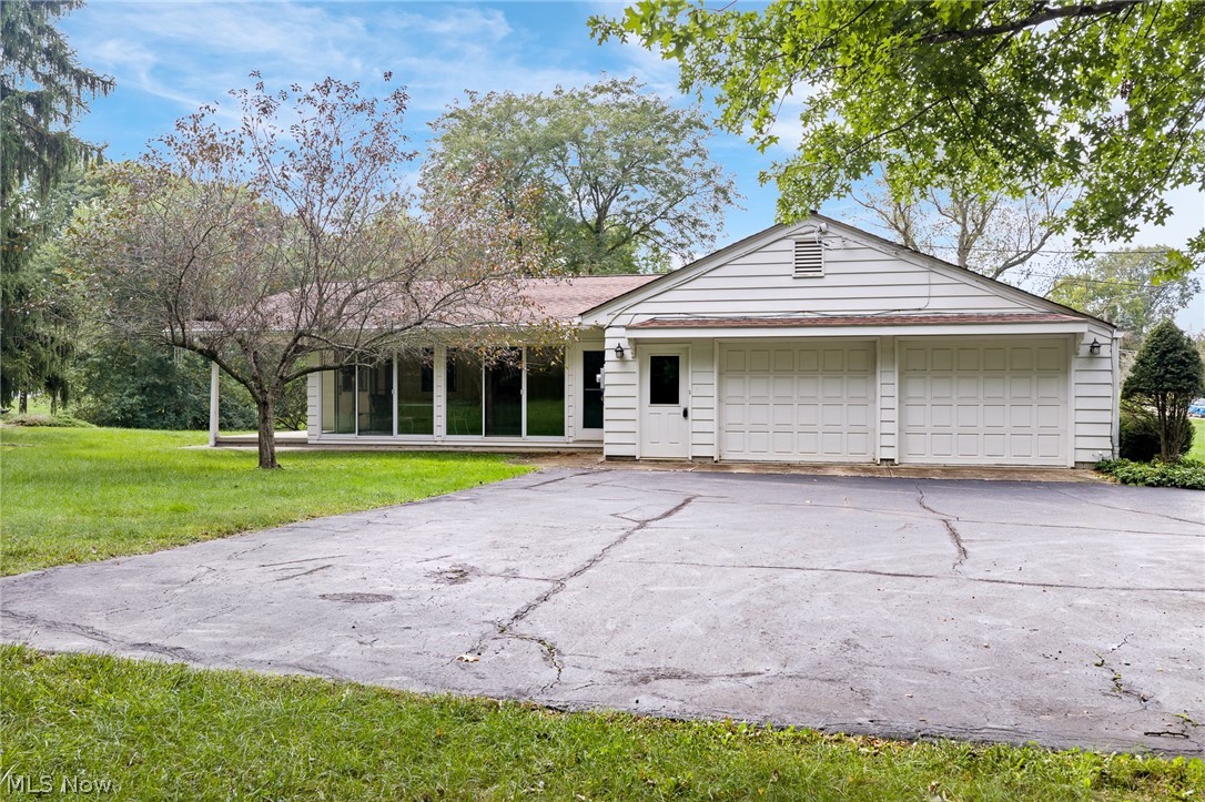 806 E Warner Road Akron OH 44319
