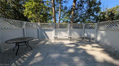 424 E 319th Street Willowick OH 44095