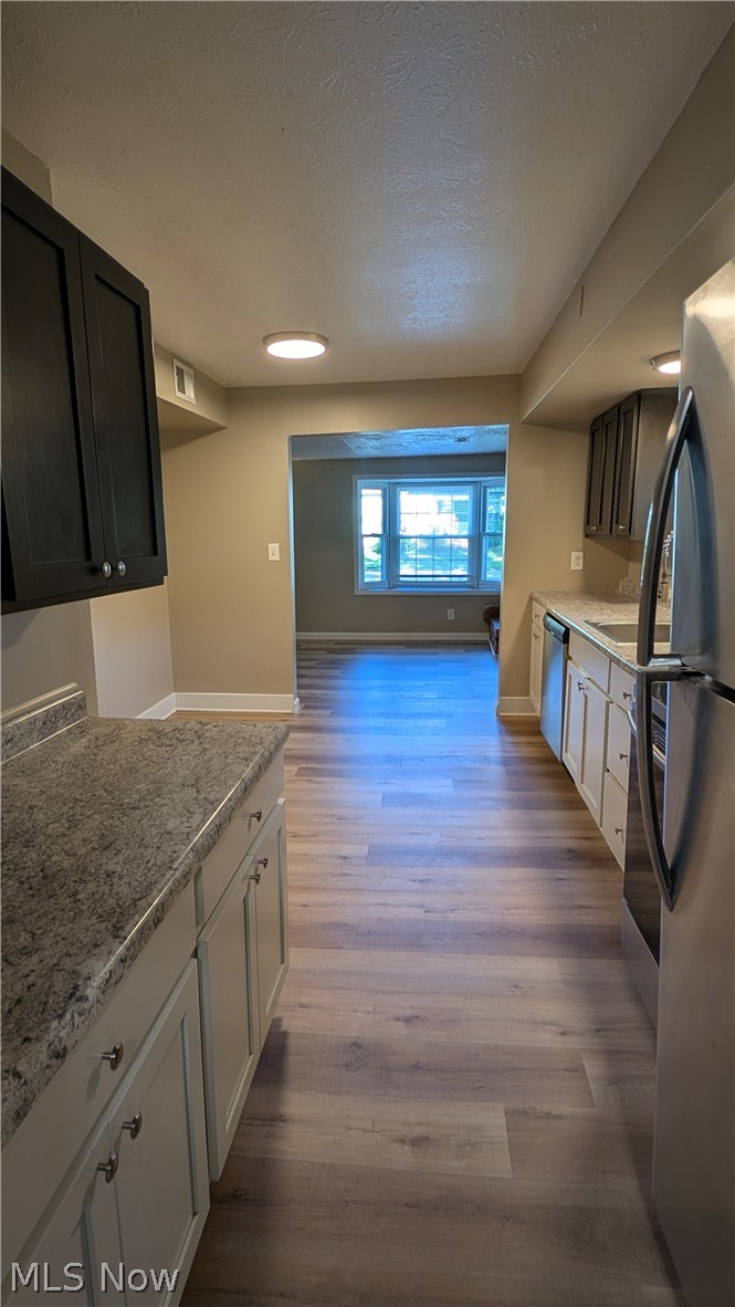 424 E 319th Street Willowick OH 44095