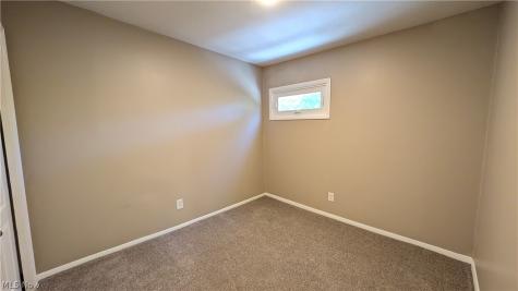 424 E 319th Street Willowick OH 44095