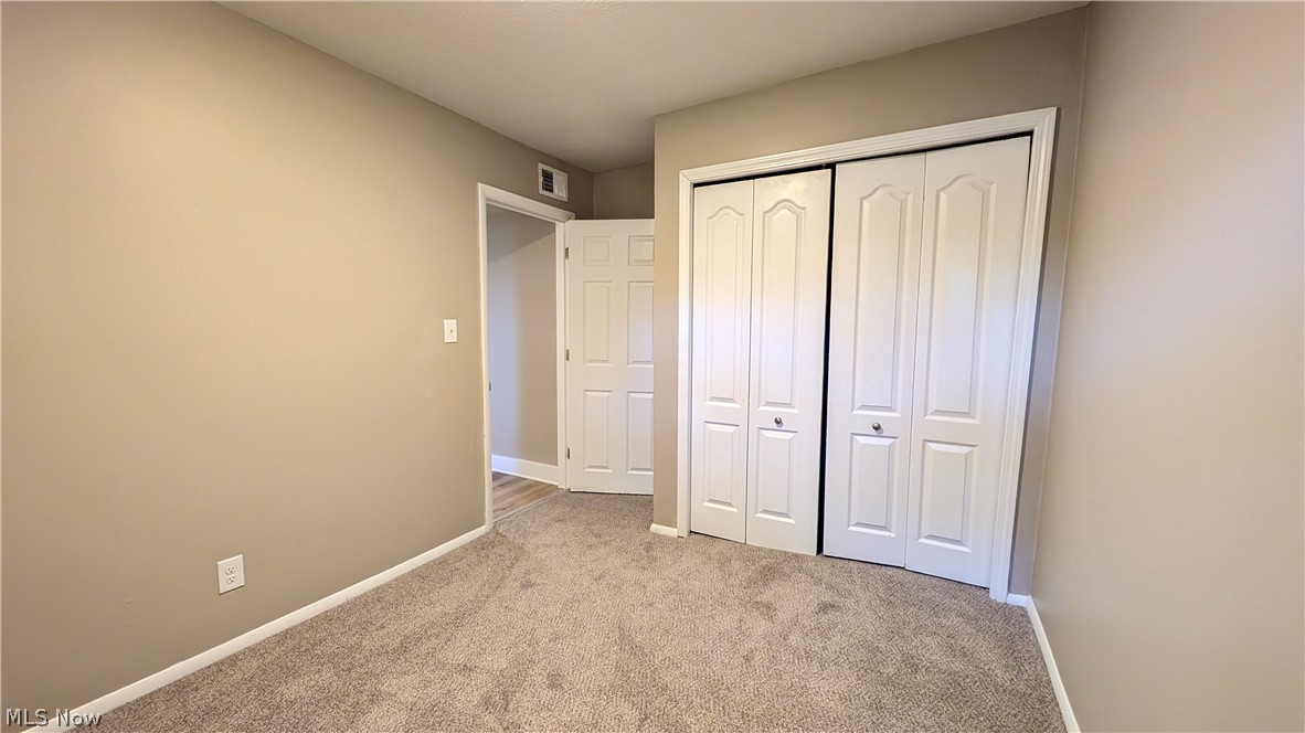 424 E 319th Street Willowick OH 44095