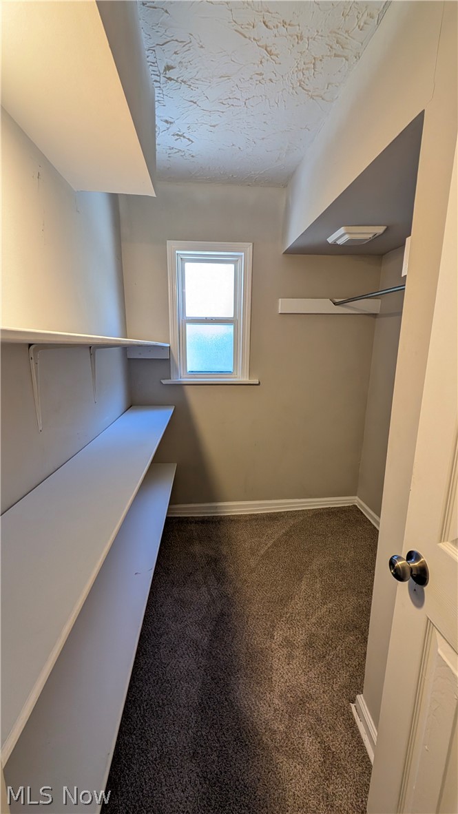 424 E 319th Street Willowick OH 44095