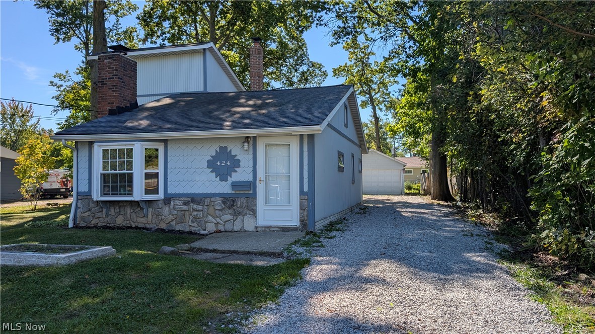 424 E 319th Street Willowick OH 44095