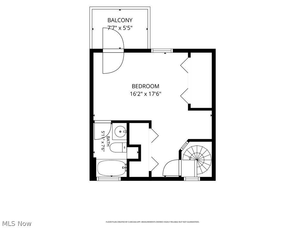424 E 319th Street Willowick OH 44095