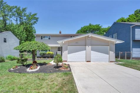 4915 Fairlawn Road Lyndhurst OH 44124