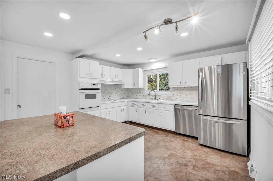 4915 Fairlawn Road Lyndhurst OH 44124