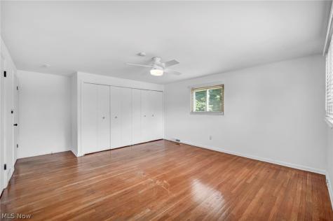 4915 Fairlawn Road Lyndhurst OH 44124