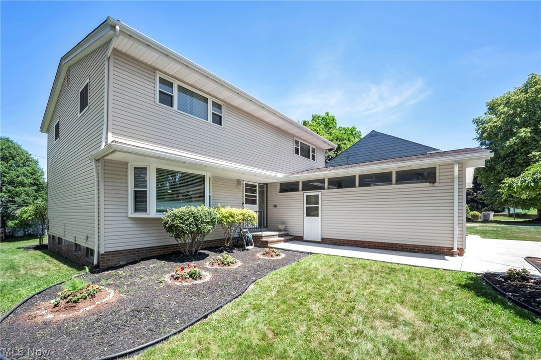 4915 Fairlawn Road Lyndhurst OH 44124