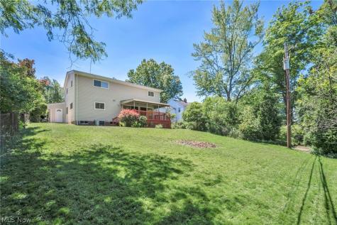 4915 Fairlawn Road Lyndhurst OH 44124