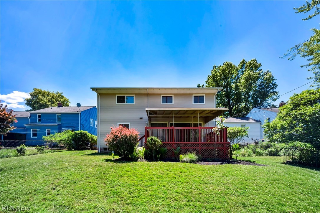 4915 Fairlawn Road Lyndhurst OH 44124