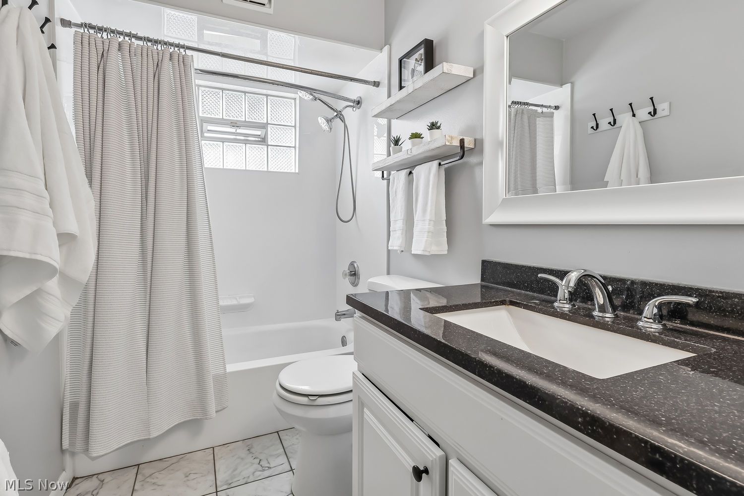 2045 Hermitage Drive Twinsburg OH 44087