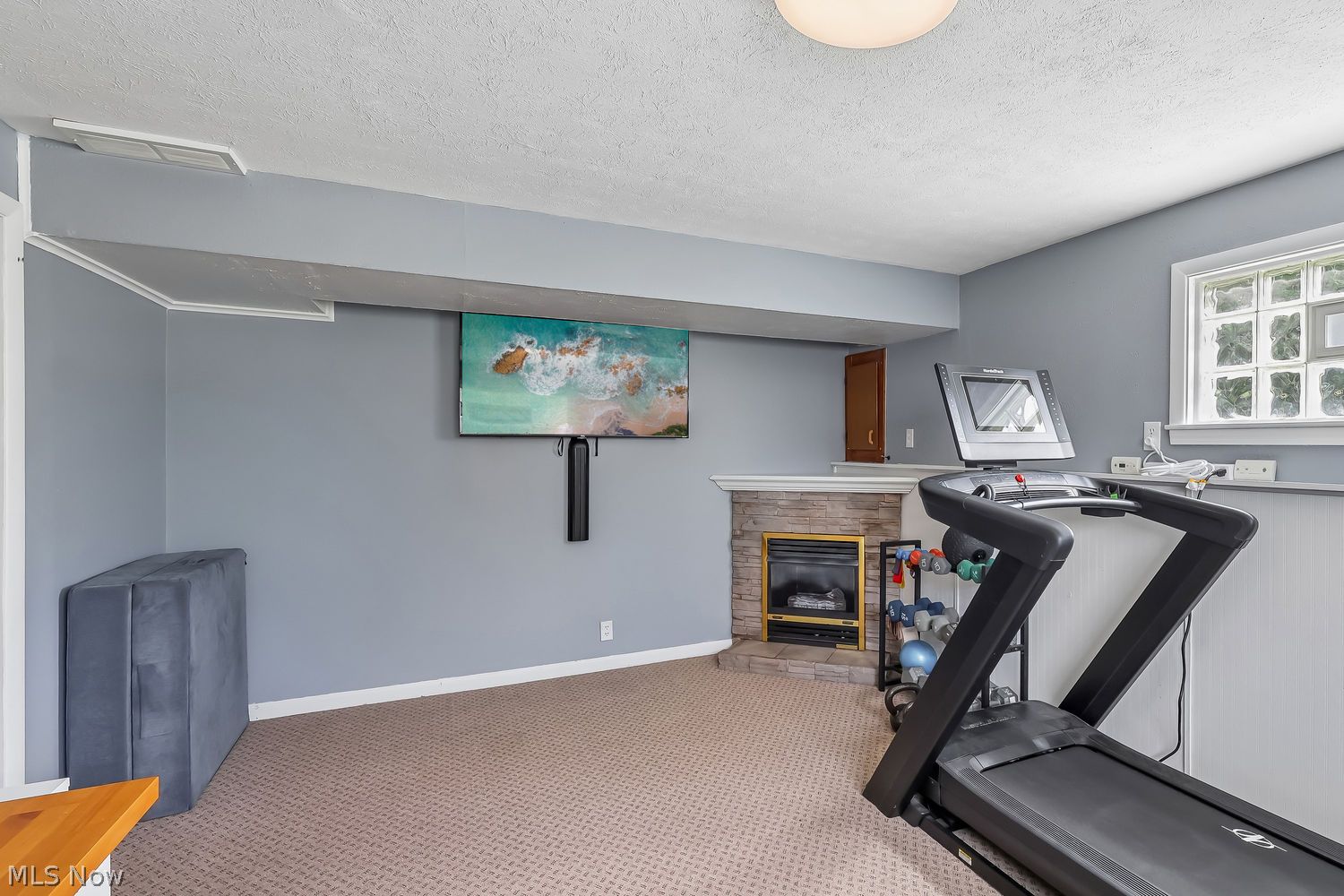 2045 Hermitage Drive Twinsburg OH 44087