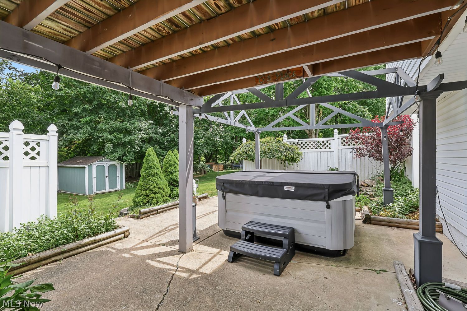 2045 Hermitage Drive Twinsburg OH 44087