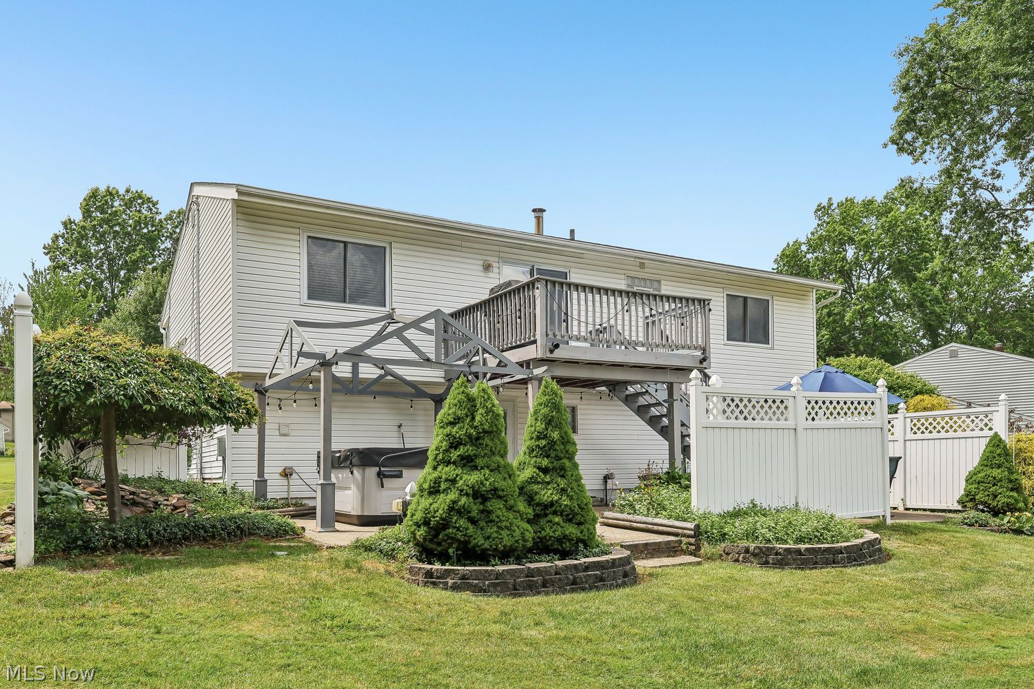 2045 Hermitage Drive Twinsburg OH 44087
