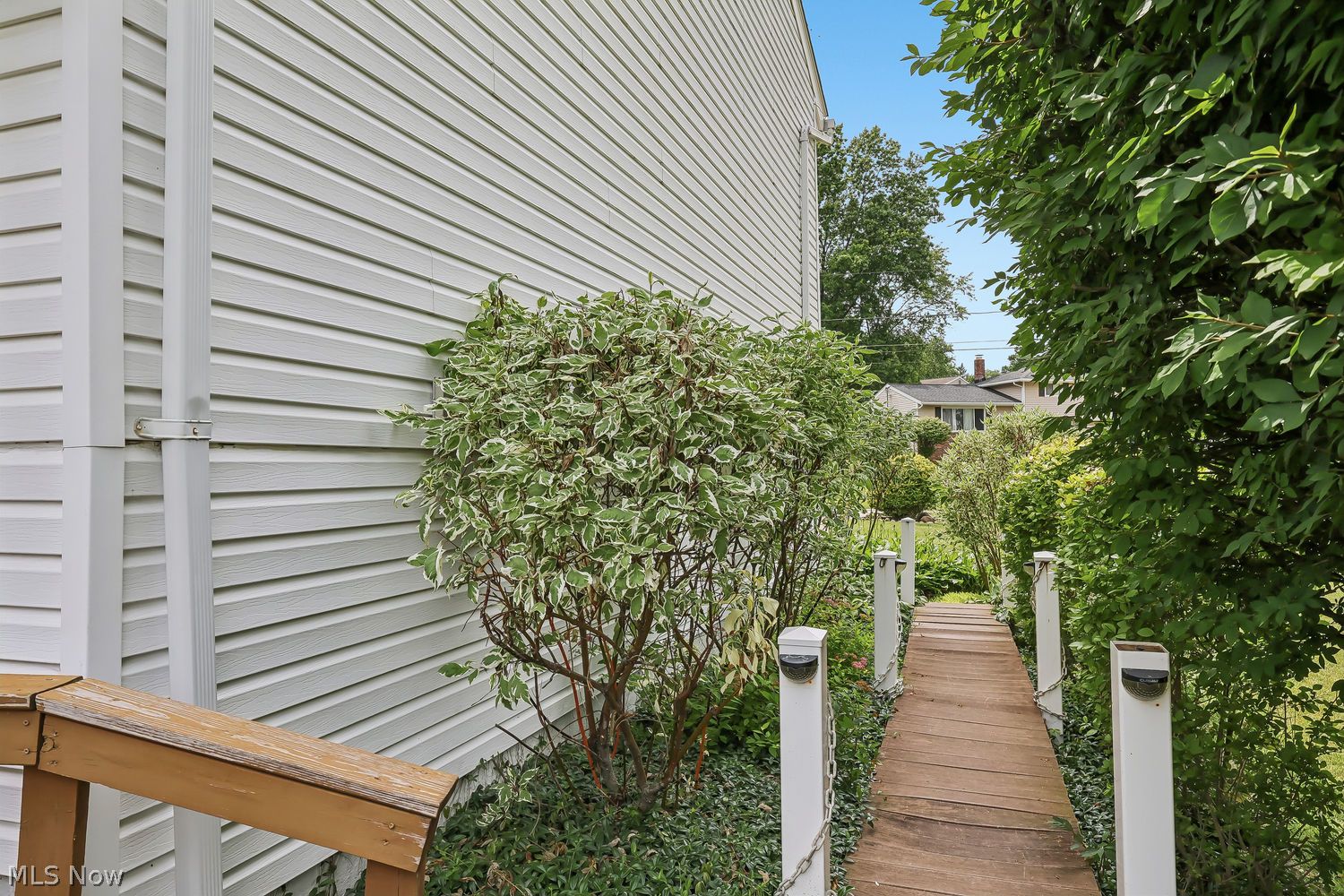 2045 Hermitage Drive Twinsburg OH 44087