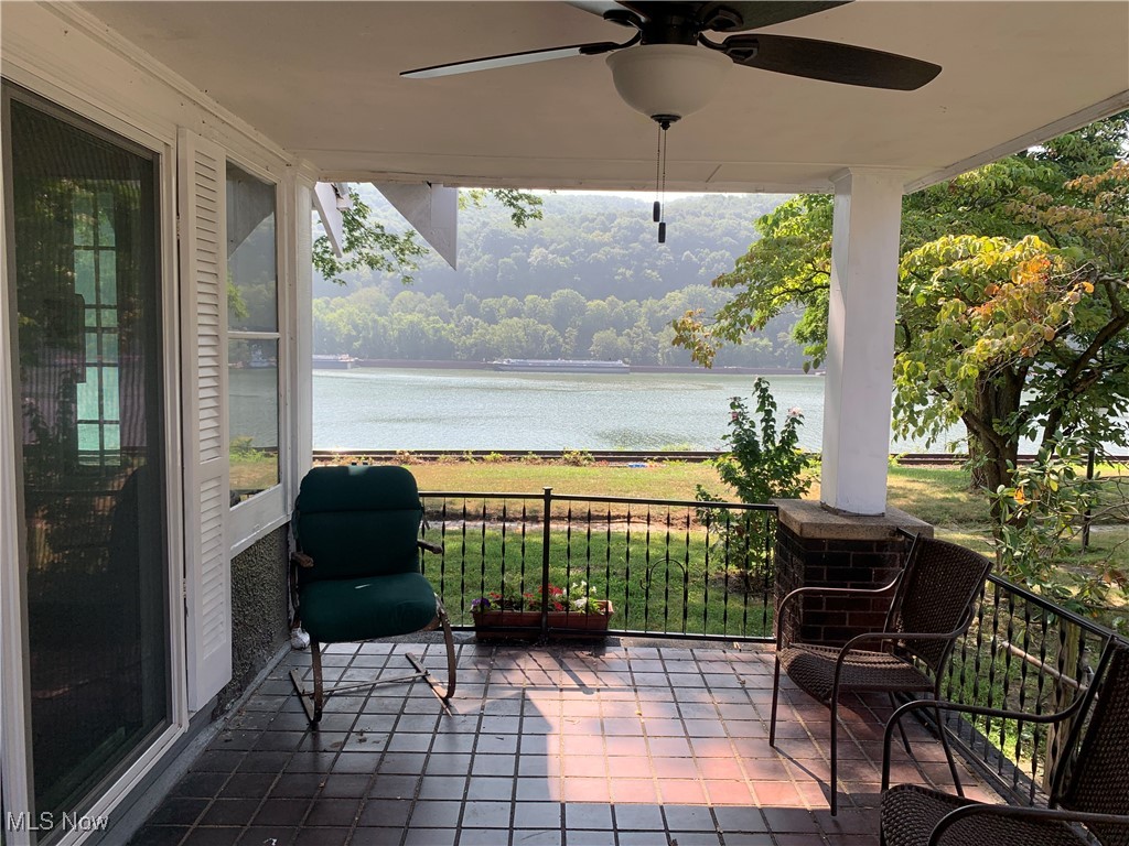 909 Riverside Avenue Wellsville OH 43968