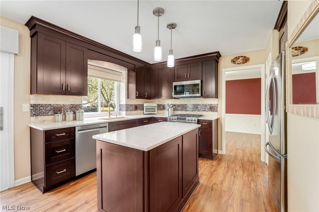 10287 Laura Lane Twinsburg OH 44087