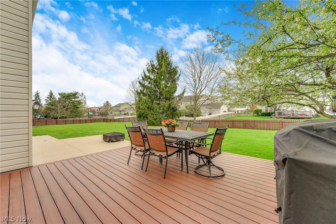 10287 Laura Lane Twinsburg OH 44087