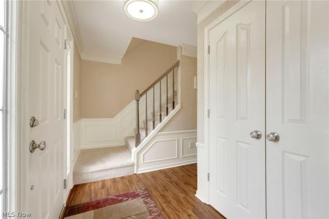 10287 Laura Lane Twinsburg OH 44087